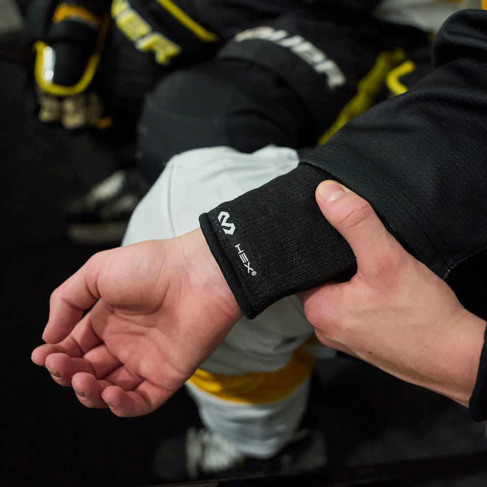 Hockey Wrist Guard - Image 4